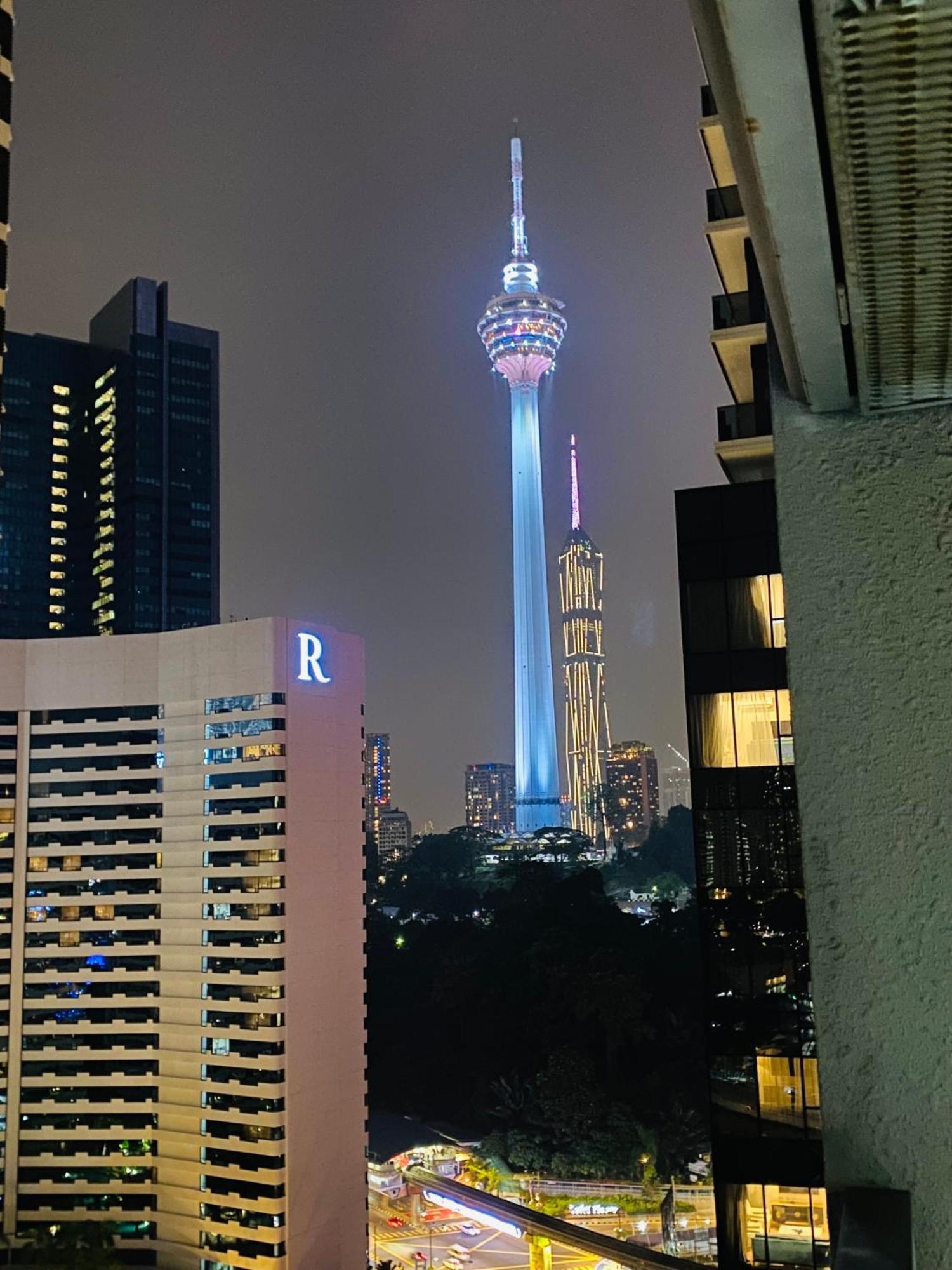 Mercu Summer Suites Klcc By Minutepointhome Куала-Лумпур Экстерьер фото